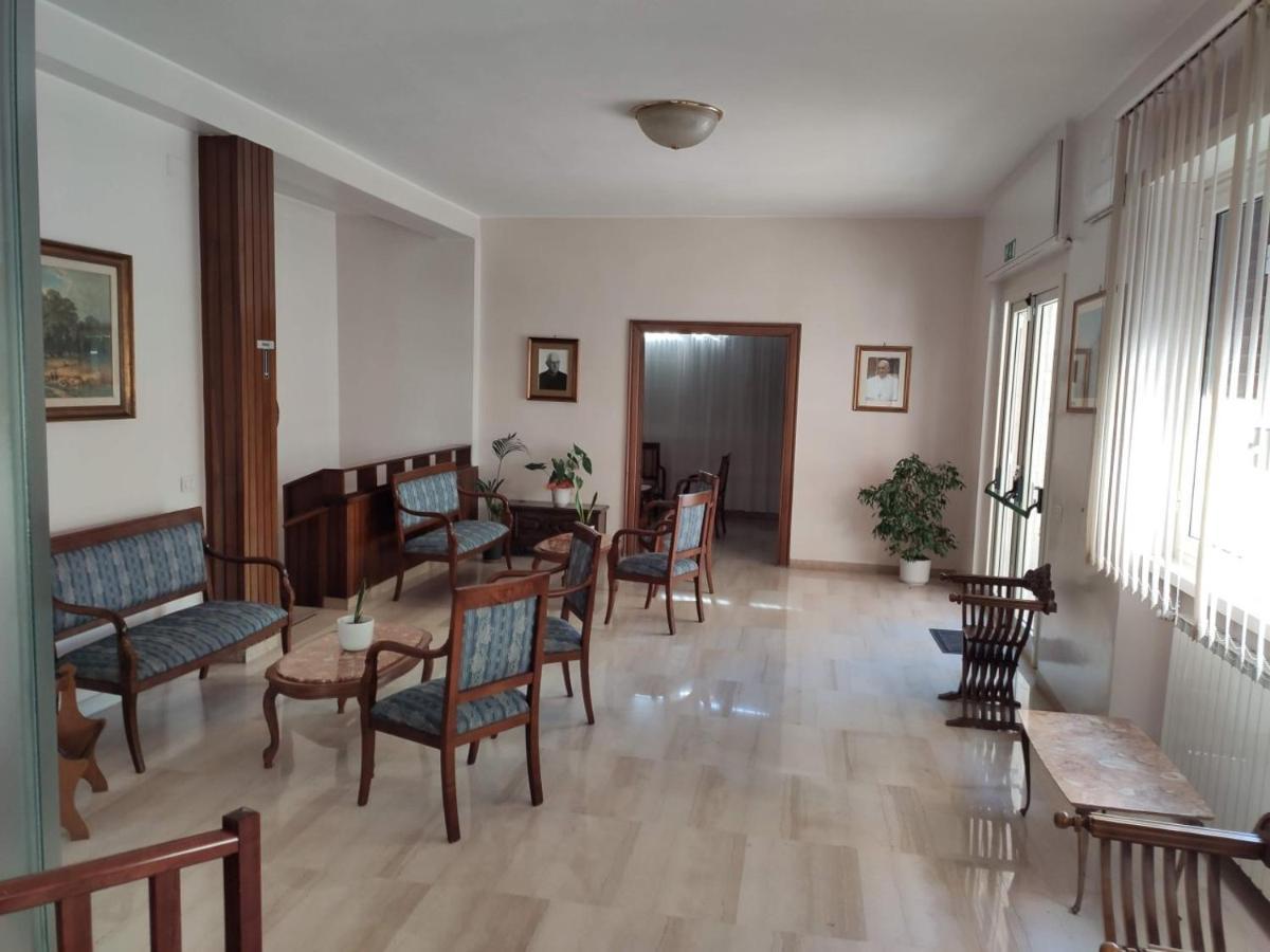 فندق San Juan De Ribera, Casa Per Ferie روما المظهر الخارجي الصورة