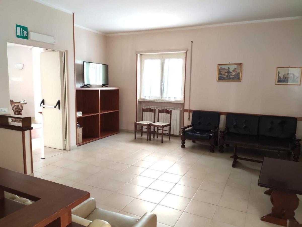 فندق San Juan De Ribera, Casa Per Ferie روما المظهر الخارجي الصورة
